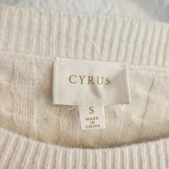 Cyrus Women's Size Small Long Sleeve‎ Knit Cream Sweater NWT - Picture 3 of 5